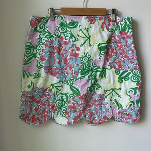 Lilly Pulitzer Lynnie Skirt in Resort White Mariposa Scalloped Hemline Size 8